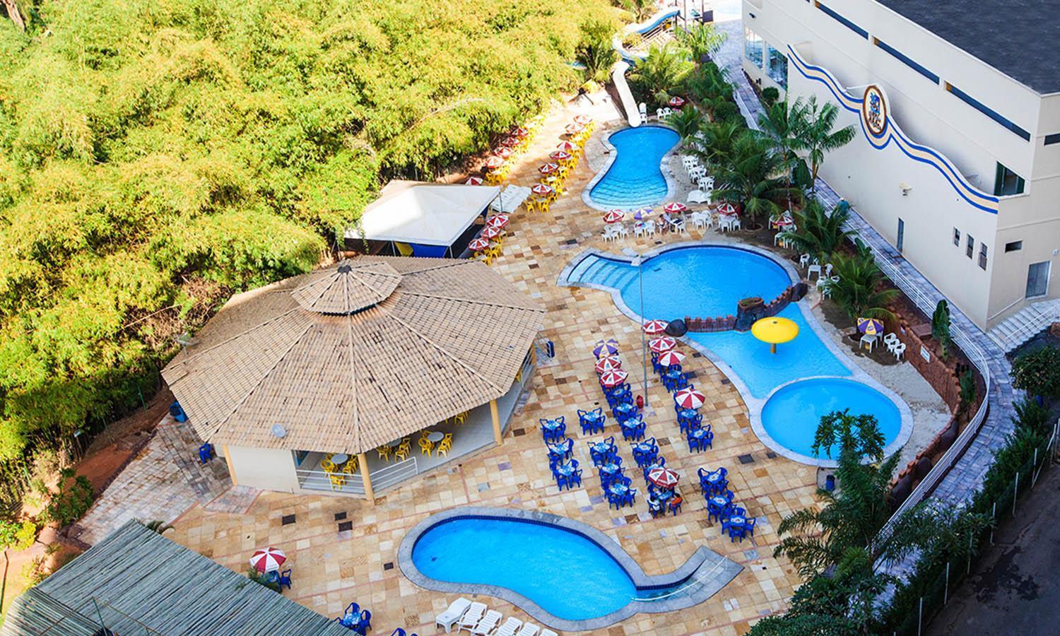 Golden Dolphin Apartment *